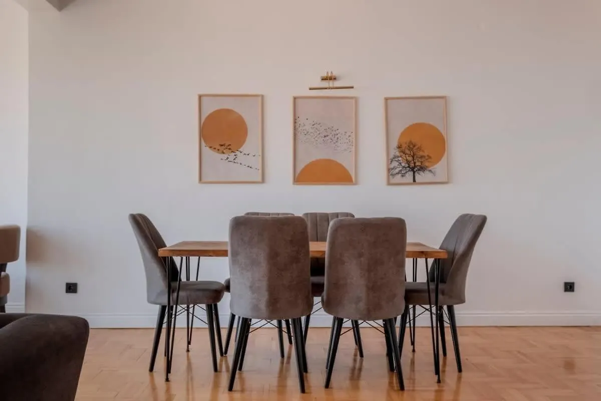 5-Bedroom Apartment With Sea View Stambuł