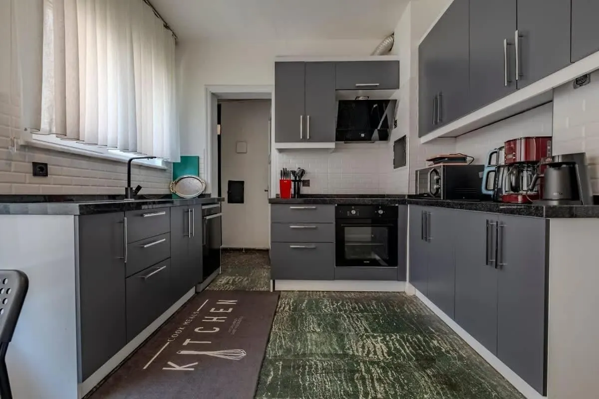 5-Bedroom Apartment With Sea View Istanbul
