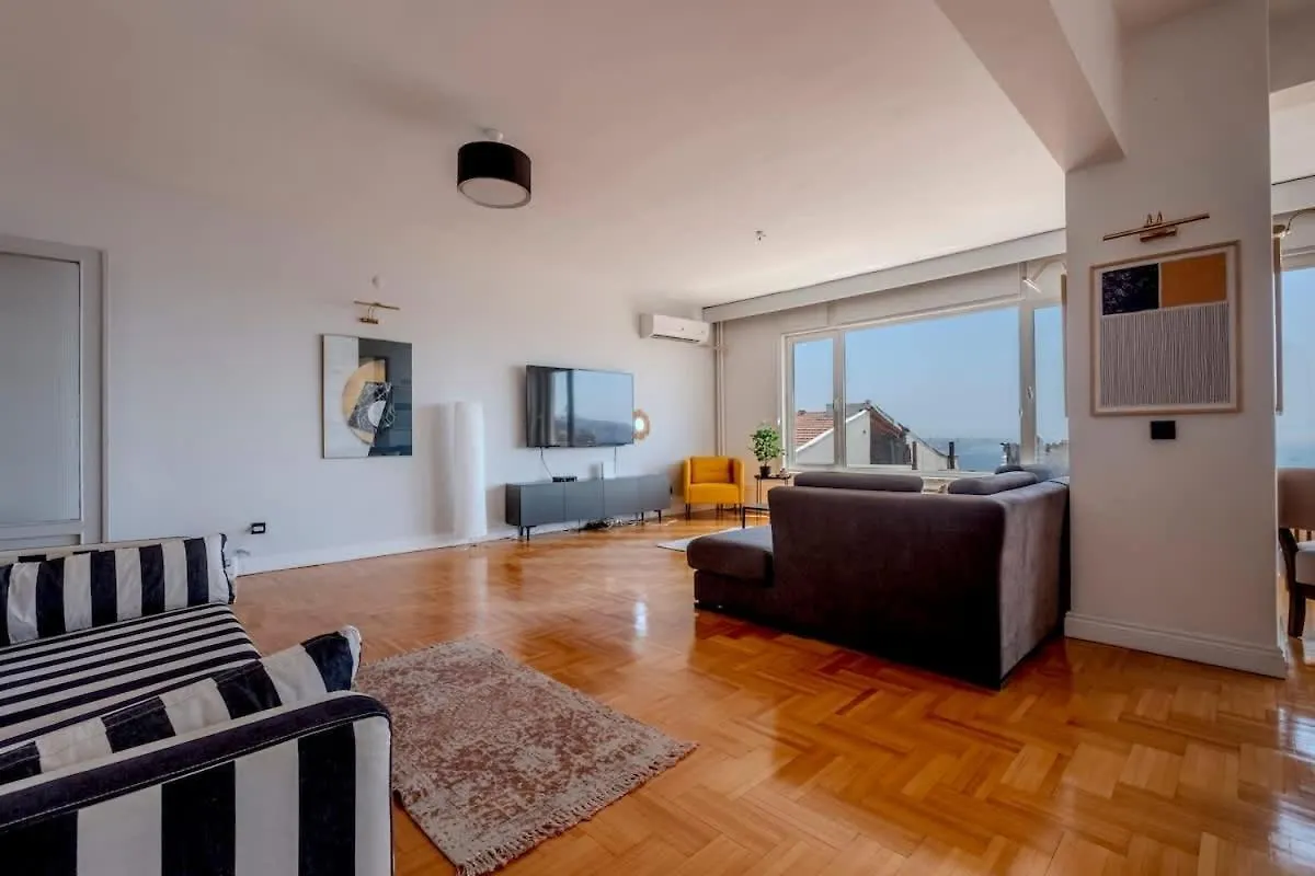 5-Bedroom Apartment With Sea View Istanbul