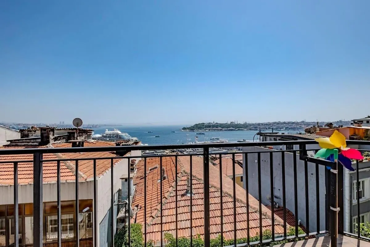 5-Bedroom Apartment With Sea View Istanbul Turkey